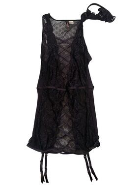 Dreamgirl NWOT Dark Plum Lace Sheer Chemise with Garter Straps and thong
